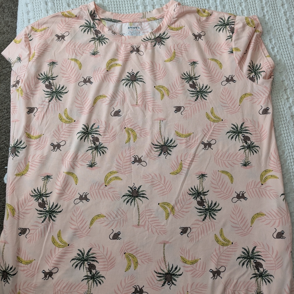 Pink Tropical Print Women's Nightgown